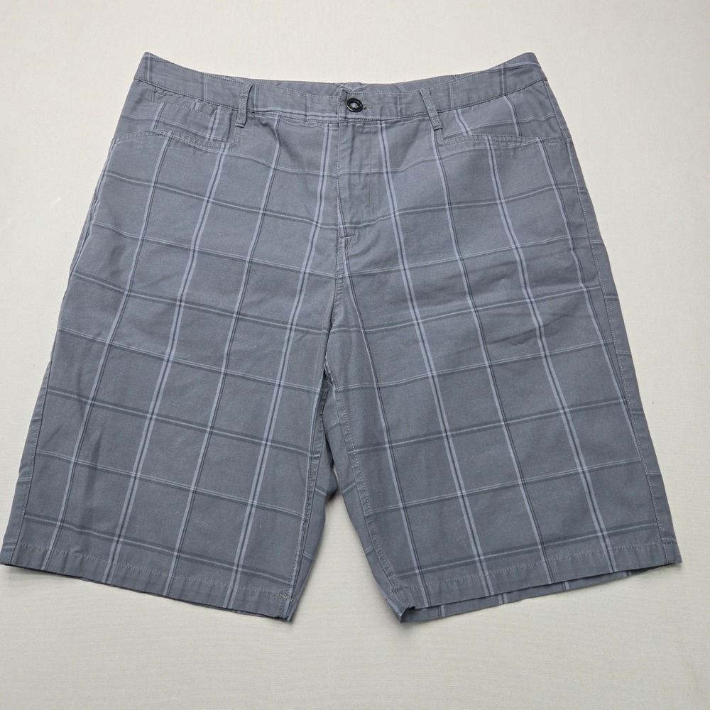 The North Face Shorts Plaid Flat Front Hiking Casual Gray Mens Size 38 Cotton